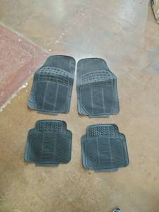 lot 249 image: floor mats 27�17 , 17�17 inches