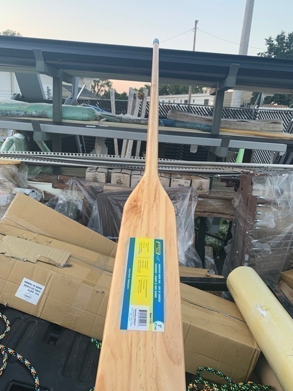 lot 103 image: New Sea Choice 6 Varnished Wood Oar