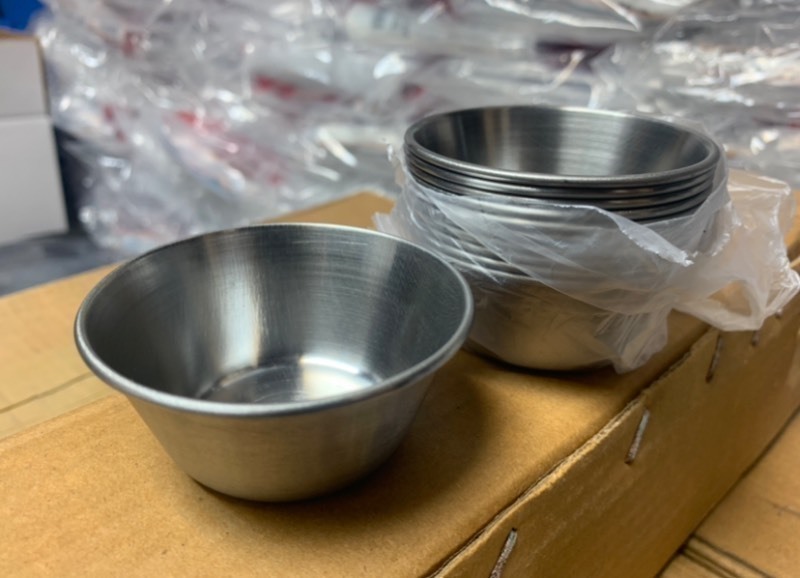 lot 158 image: 60 New Stainless Steel Ramekins