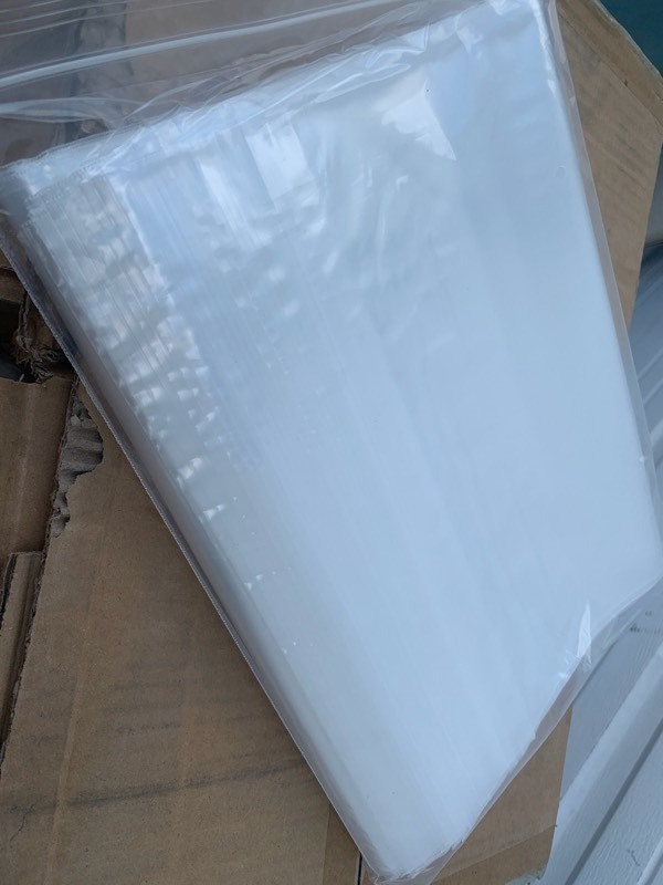 lot 444 image: 100 Ziplock Bags 10x12
