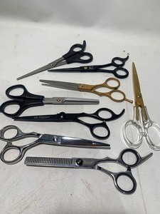 lot 37 image: 8pcs Hair Trimming Shears Bundle