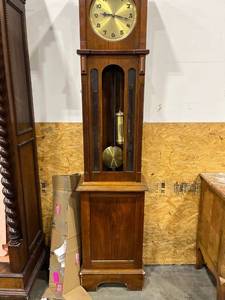 lot 1006 image: Grandfather clock brand unknown comes with glass front and weights 83 x 19 x 11