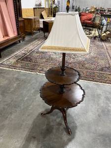 lot 1030 image: Two tiered table lamp 56 x 24 round