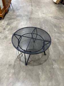lot 1037 image: Wrought iron outdoor table 17 x 30 round