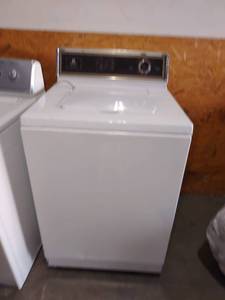 lot 1109 image: Maytag washer