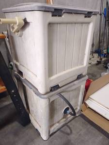 lot 1112 image: Hose reels