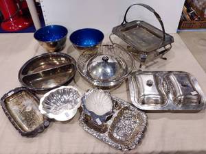 lot 1139 image: Assorted silverplate