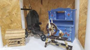 lot 2007 image: Doll furniture and accessories