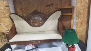 lot 2008 image: Doll furniture and accessories (sofa leg missing)