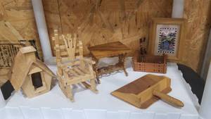 lot 2011 image: Doll furniture and accessories