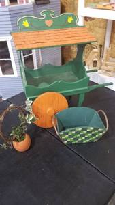 lot 2013 image: Doll produce stand 19 x 18, wood basket and decor