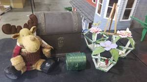 lot 2014 image: Doll trunk 9 x 10, moose and 3 metal candle holders
