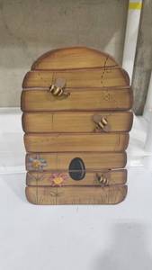 lot 2029 image: Honeycomb shape 6 drawer and more