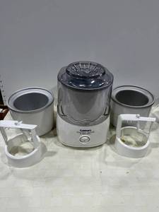 lot 1083 image: Cuisinart frozen yogurt ice cream and sorbet maker