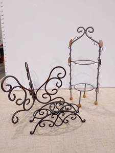 lot 1198 image: Home decor