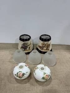 lot 1256 image: Assorted small lamp shades