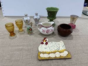 lot 1166 image: An assortment of vases, pitchers and other kitchen items