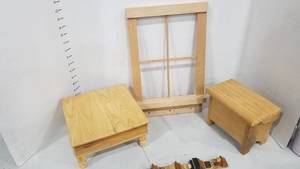 lot 2057 image: Doll furniture and accessories