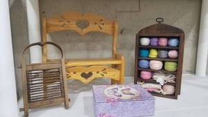lot 2040 image: Doll furniture and accessories