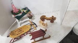 lot 2052 image: Doll furniture and accessories