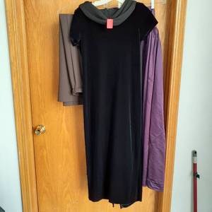 lot 3012 image: Ladies black velvet evening dress (8p) and 2 skirts size small and large