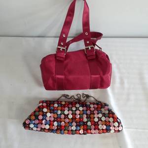 lot 3063 image: (2) Small purses. One is decorated in buttons. Very cute