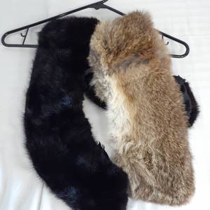 lot 3068 image: (2) Fur collars