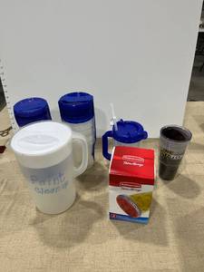 lot 1269 image: Storage containers and cups
