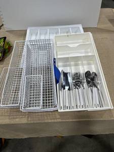 lot 1274 image: Kitchen organizers and some silverware