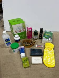 lot 1345 image: Toiletry items