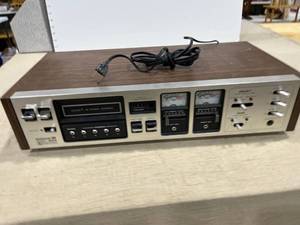 lot 1395 image: Wollensak 8 track player