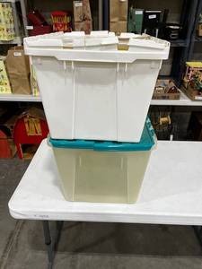 lot 1481 image: Set up two tubs