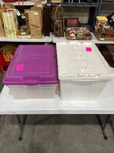 lot 1482 image: Set of two tubs