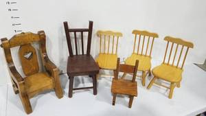 lot 2120 image: Doll furniture