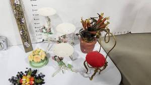 lot 2127 image: Doll furniture and accessories