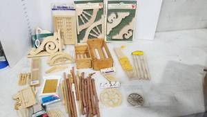 lot 2178 image: Doll house accessories