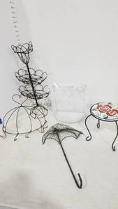 lot 2183 image: Doll furniture and accessories