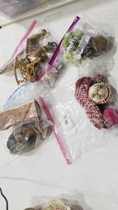 lot 2233 image: Doll house items