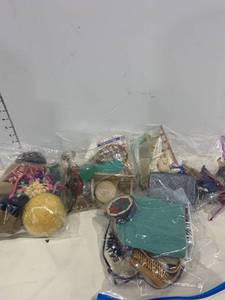 lot 2444 image: Dollhouse items and more