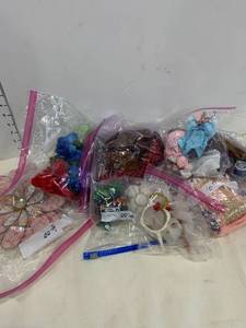 lot 2481 image: Dollhouse items and more