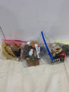 lot 2491 image: Doll house items and more