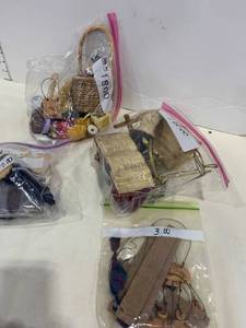 lot 2493 image: Doll house item and more