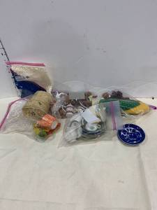 lot 2506 image: Dollhouse items and more