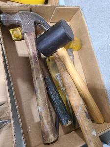 lot 4012 image: Hammers