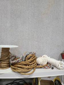 lot 4032 image: Rope, twine, string