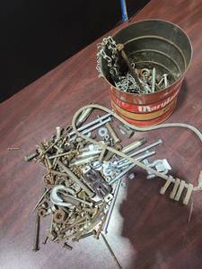 lot 4040 image: Can of bolts and chain