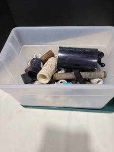 lot 4113 image: Tub of copper and plumbing supplies