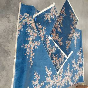 lot 1055 image: 3pcs. matching rugs. Large one is 107 x 72 the other (2) 61 x 36