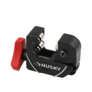 lot 3152 image: Husky Junior Tube Cutter