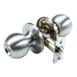 lot 3163 image: Avila Keyed Entry Doorknob Lock Set